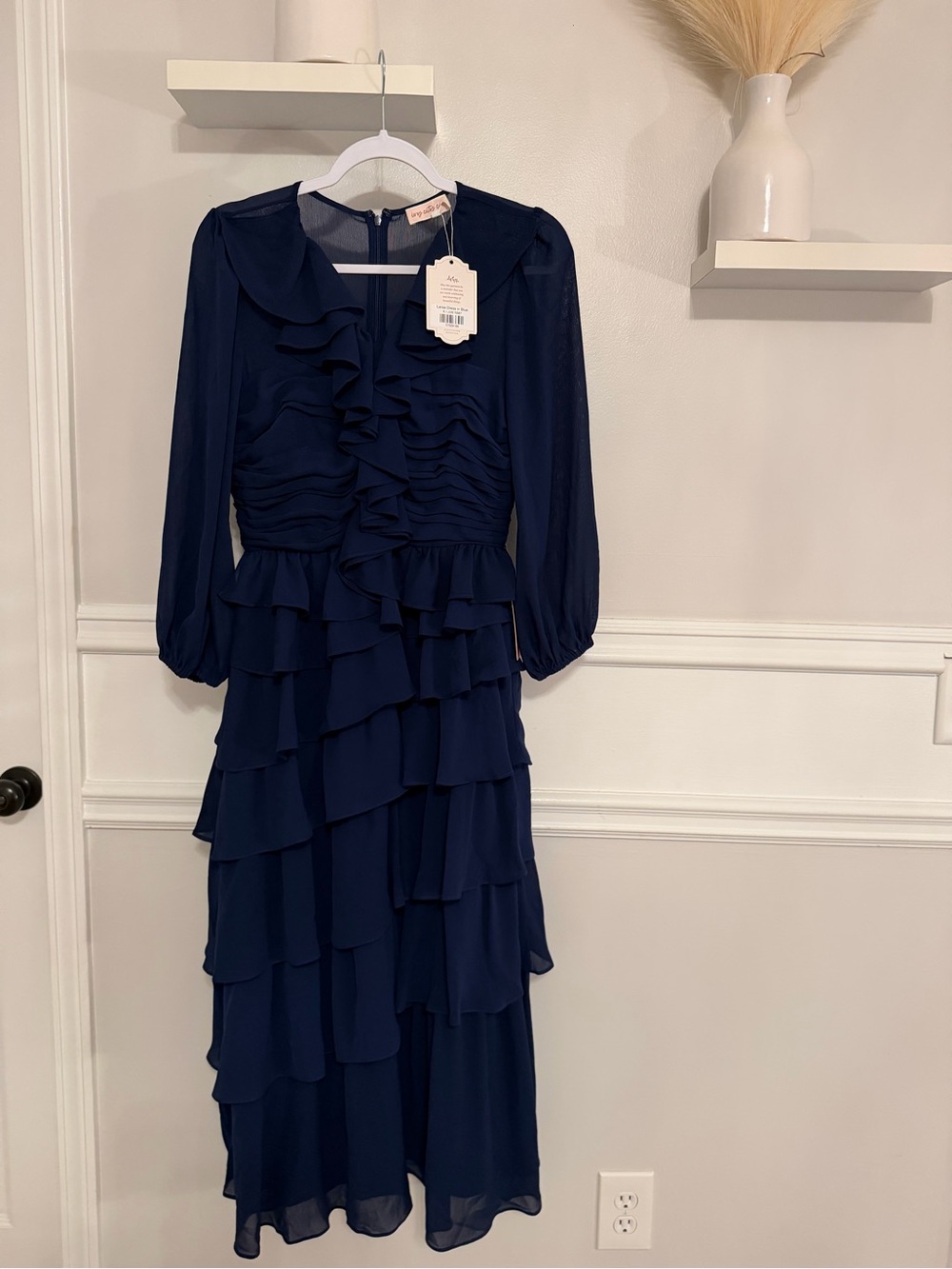 Ivy City Co Larsa Dress in Blue